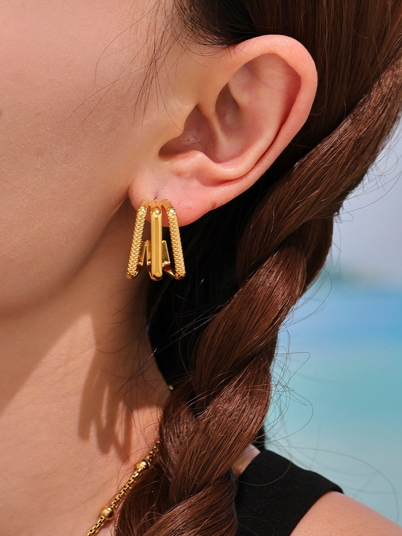 Sculpted Geometric Hoop Earrings