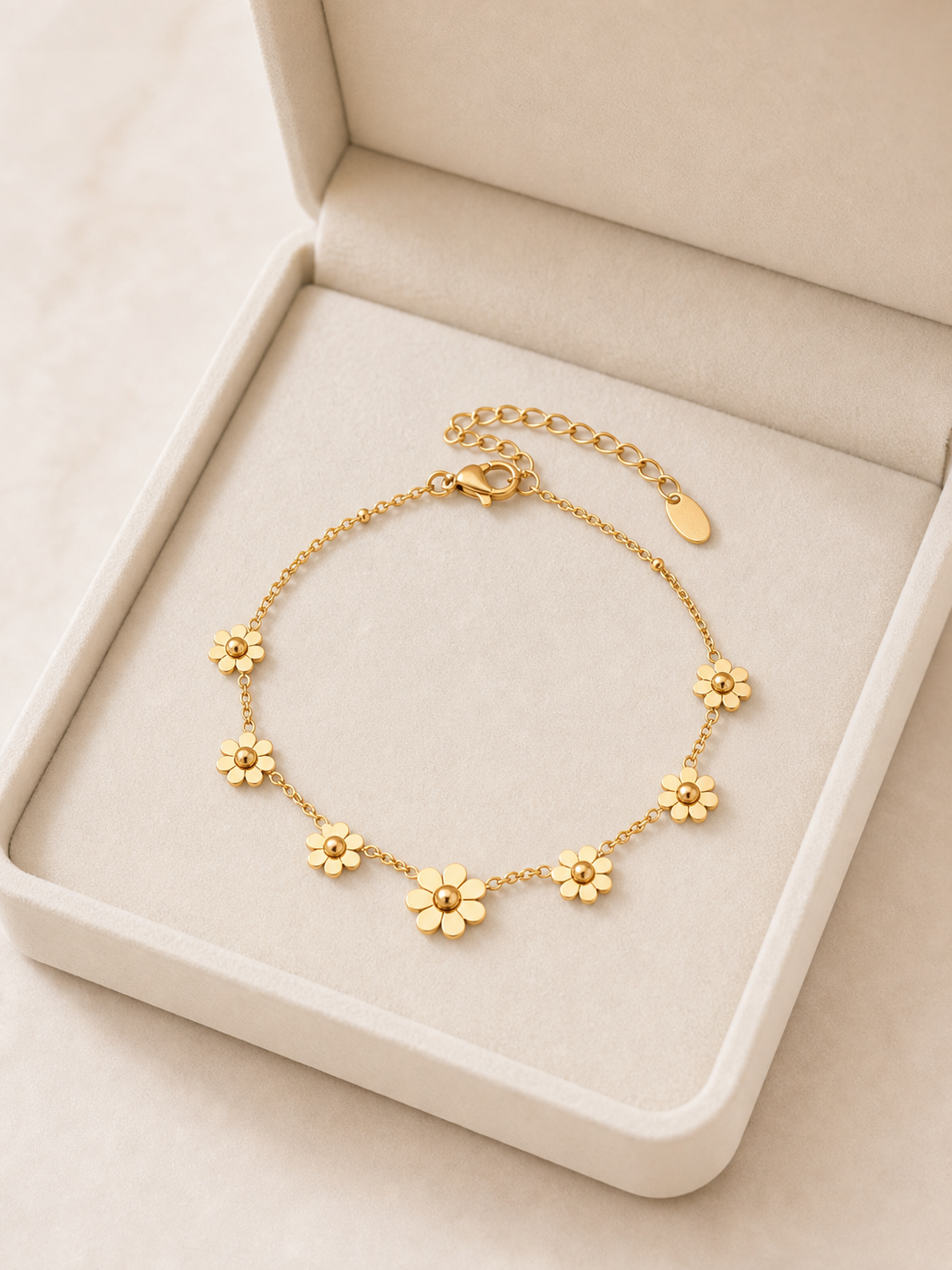 Daisy Chain Bracelet