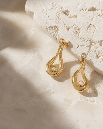 OVIAZEN gold earrings collection